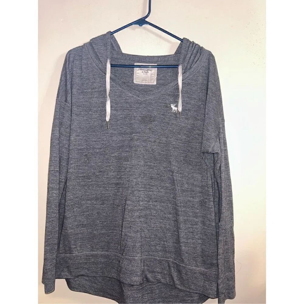 Abercrombie and Fitchburg hooded long sleeve shirt size large
